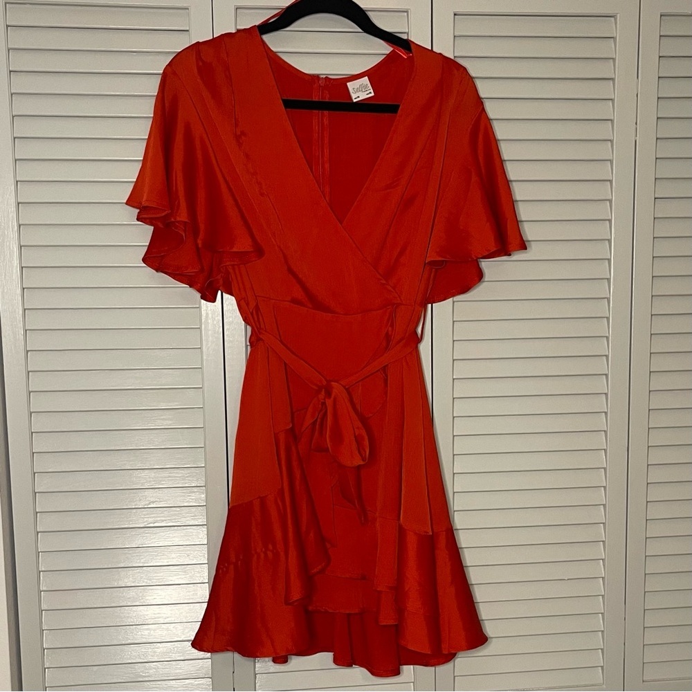 Selfie Leslie Vibrant Red Silky Mini Dress